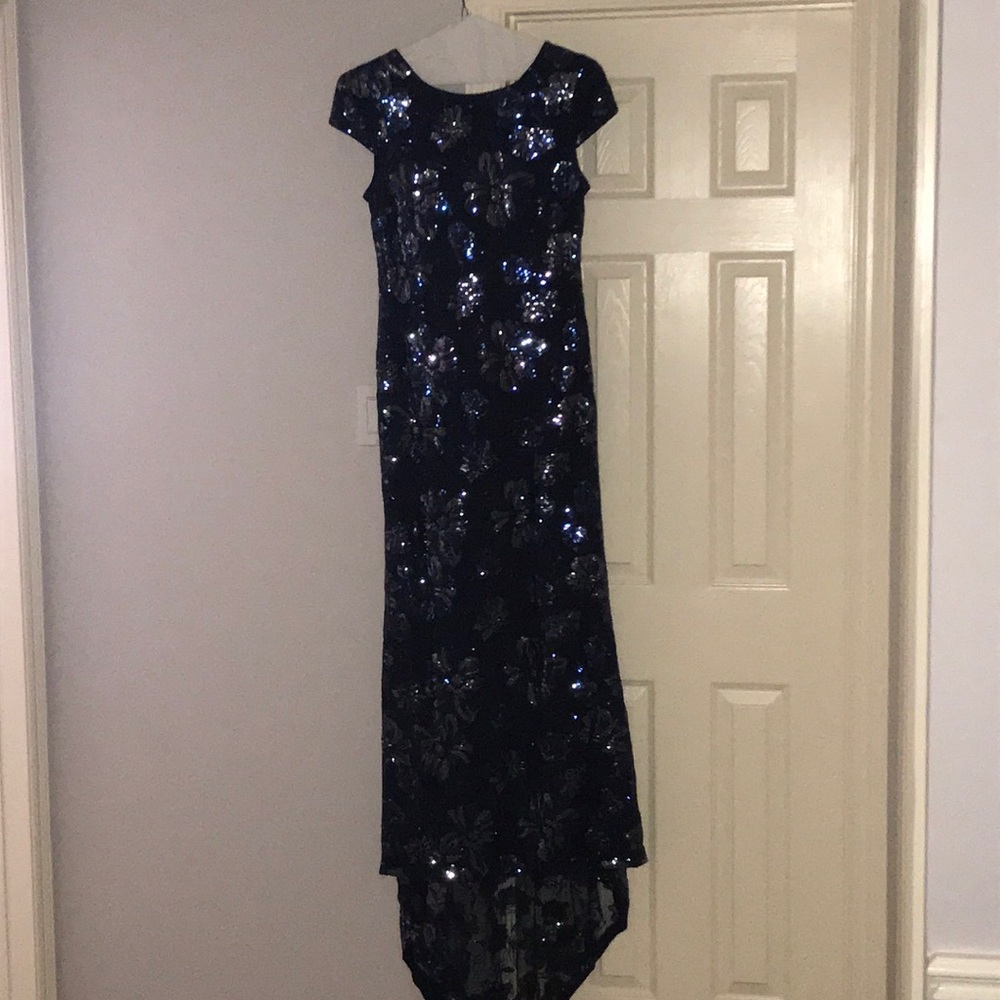 Calvin Klein Blue Sequin Straight Formal Dress!